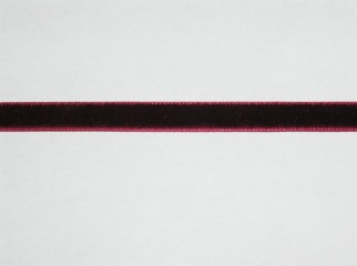 Kружева и ленты - Бархатная лента Kружева и ленты - Бархатная лента