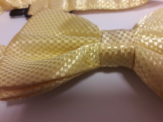 Kaklasaites - Kaklasaite tauriņš  dzeltens
