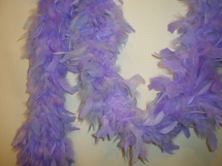 BOA - Izstrādajums no spalvām BOA - Izstrādajums no spalvām