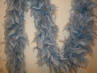 BOA - Izstrādajums no spalvām BOA - Izstrādajums no spalvām