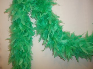 BOA - Izstrādajums no spalvām BOA - Izstrādajums no spalvām