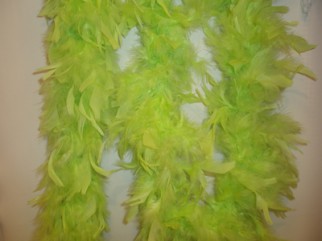 BOA - Izstrādajums no spalvām BOA - Izstrādajums no spalvām