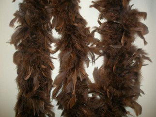 BOA - Izstrādajums no spalvām BOA - Izstrādajums no spalvām